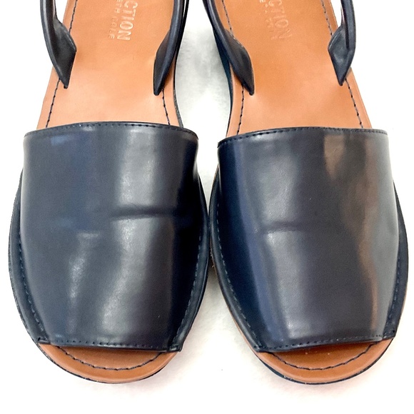 Navy Kenneth Cole REACTION Open Toe Comfort Slingback Platform Sandal sz 7 - Picture 5 of 13